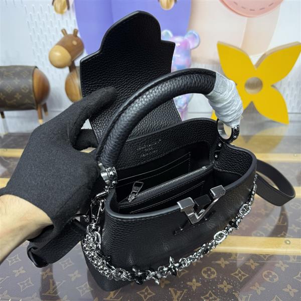 2026120185549564 270